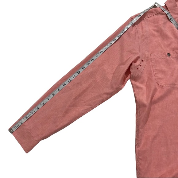 Orvis Men Tech Chambray Work Shirt Sz M Long Sleeve Button Up Quick Dry UPF 30+ - Picture 9 of 16